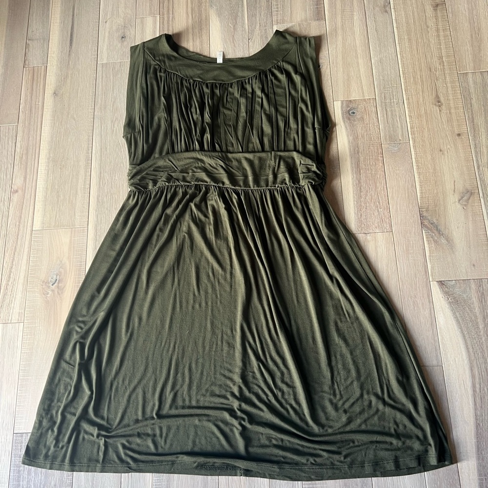 COPY - Green Classic Dress!